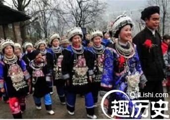 揭秘:苗族男子为何要向心仪的女子“讨糖”
